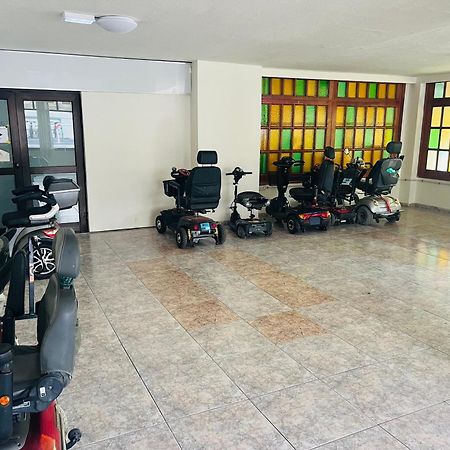 Superbe Appartement A Las Americas Torres Del Sol Arona  Eksteriør billede