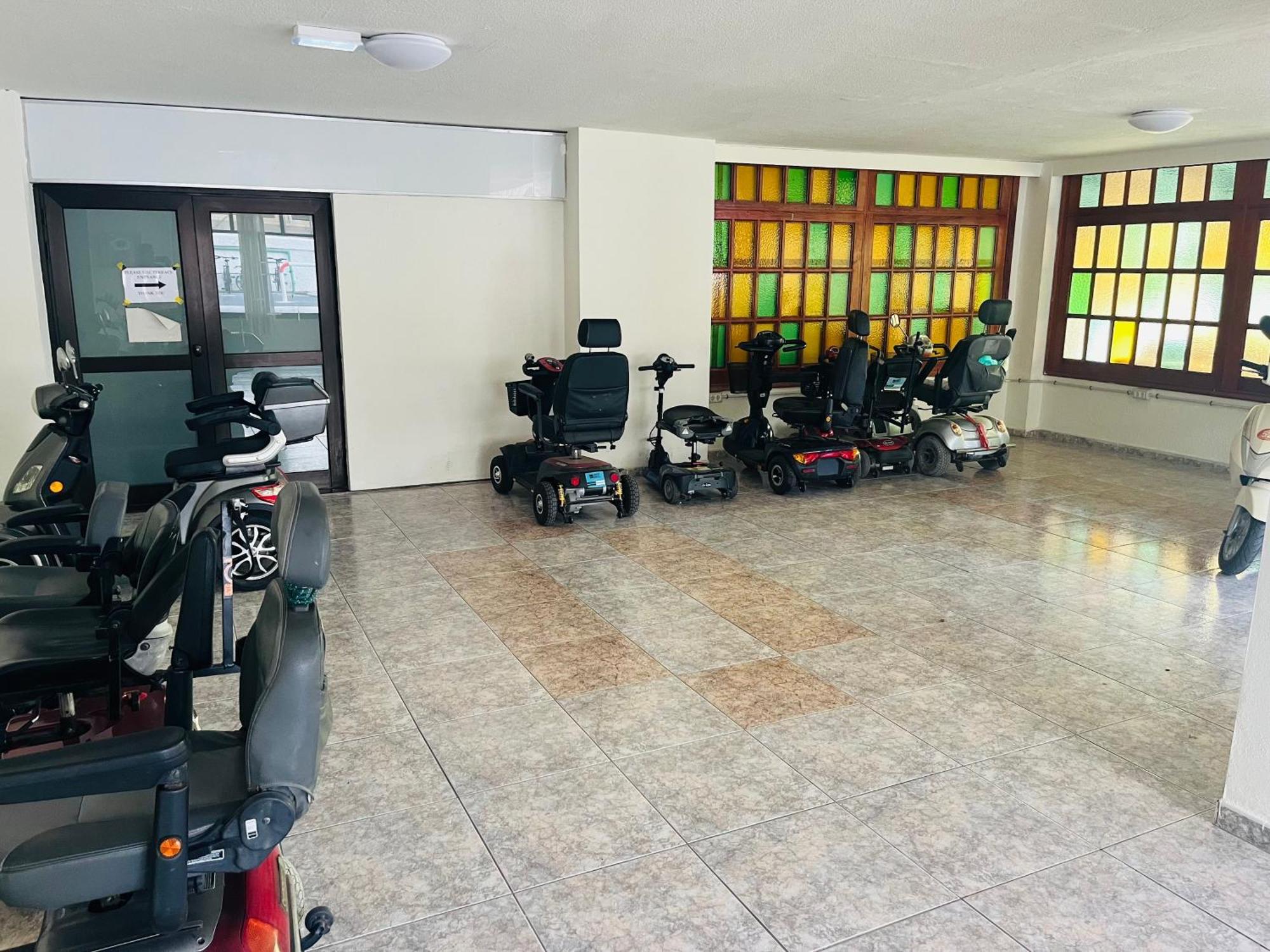 Superbe Appartement A Las Americas Torres Del Sol Arona  Eksteriør billede